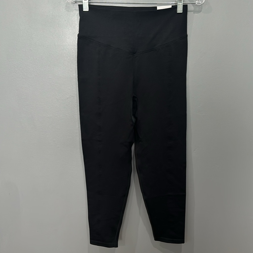 PINK VICTORIA’S SECRET SEAMLESS CLASSIC LEGGINGS L
